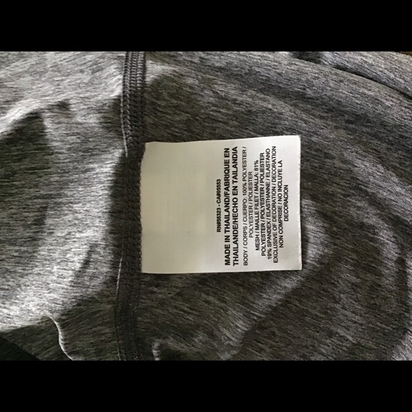 NIKE workout top - Picture 6 of 7